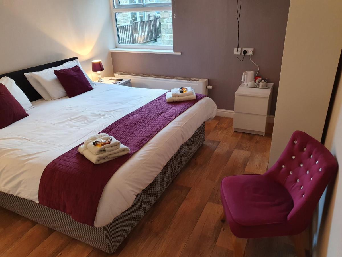 Premier Hotel